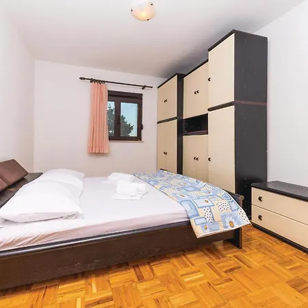 1 Bedroom Amazing In * Трогир